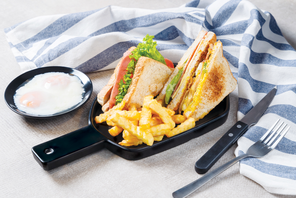 廚師三文治配薯條